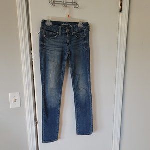 American Eagle skinny jeans